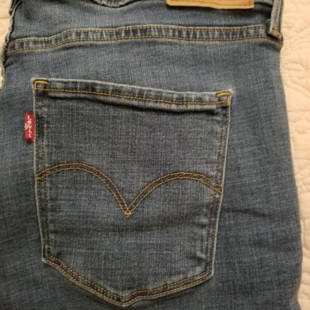 Women's 13-14 Levi's